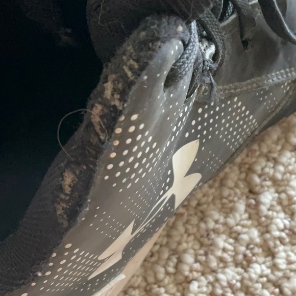 Baseball Cleats - Picture 8 of 8